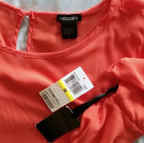 Stoosh M flutter sleeve flowy crop top - Picture 9 of 9